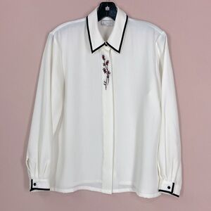 Koret 90s Vintage Ivory Floral Embroidered Button Up Shirt Size 10